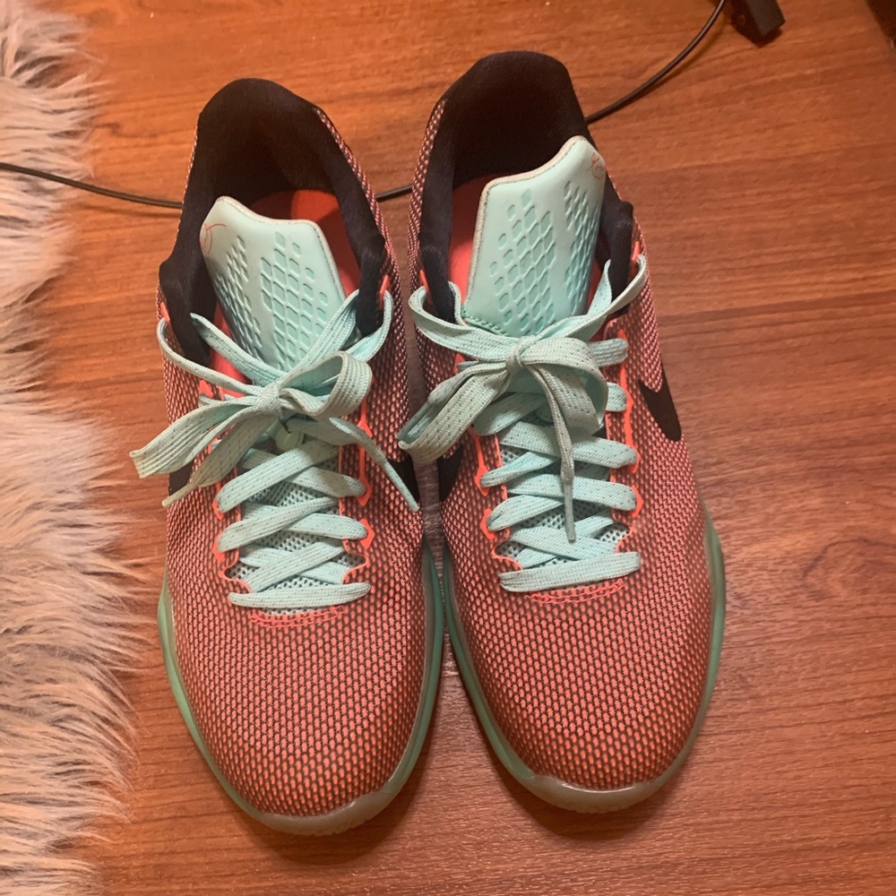 Kyrie 10 Easter collection 2015